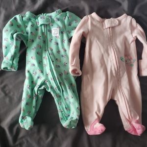 2 Preemie Zip Ups